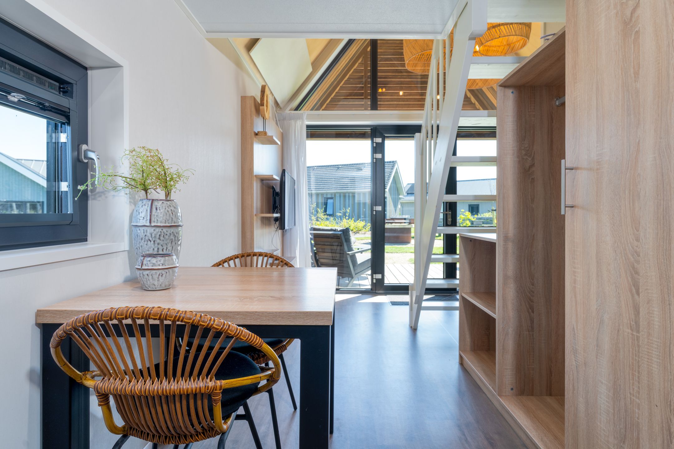 Photo 9 of Zeedijk 24-960