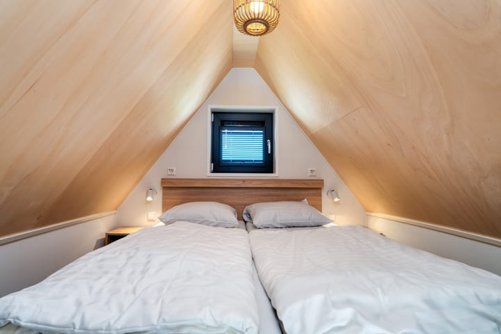 Photo 4 of Zeedijk 24-960