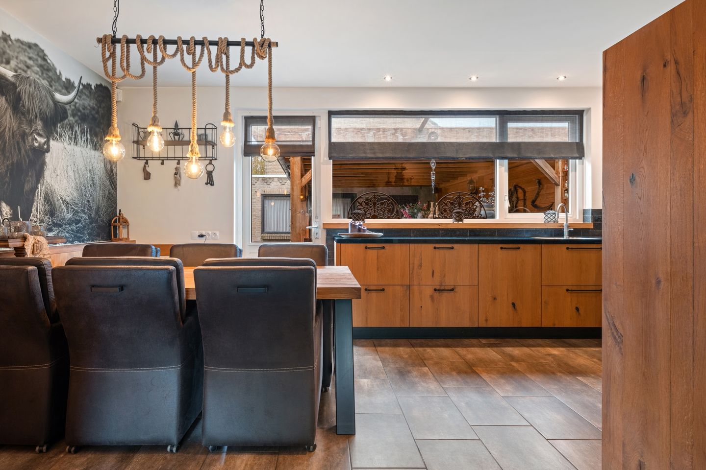 Foto 14 van Pomeranusstraat 1