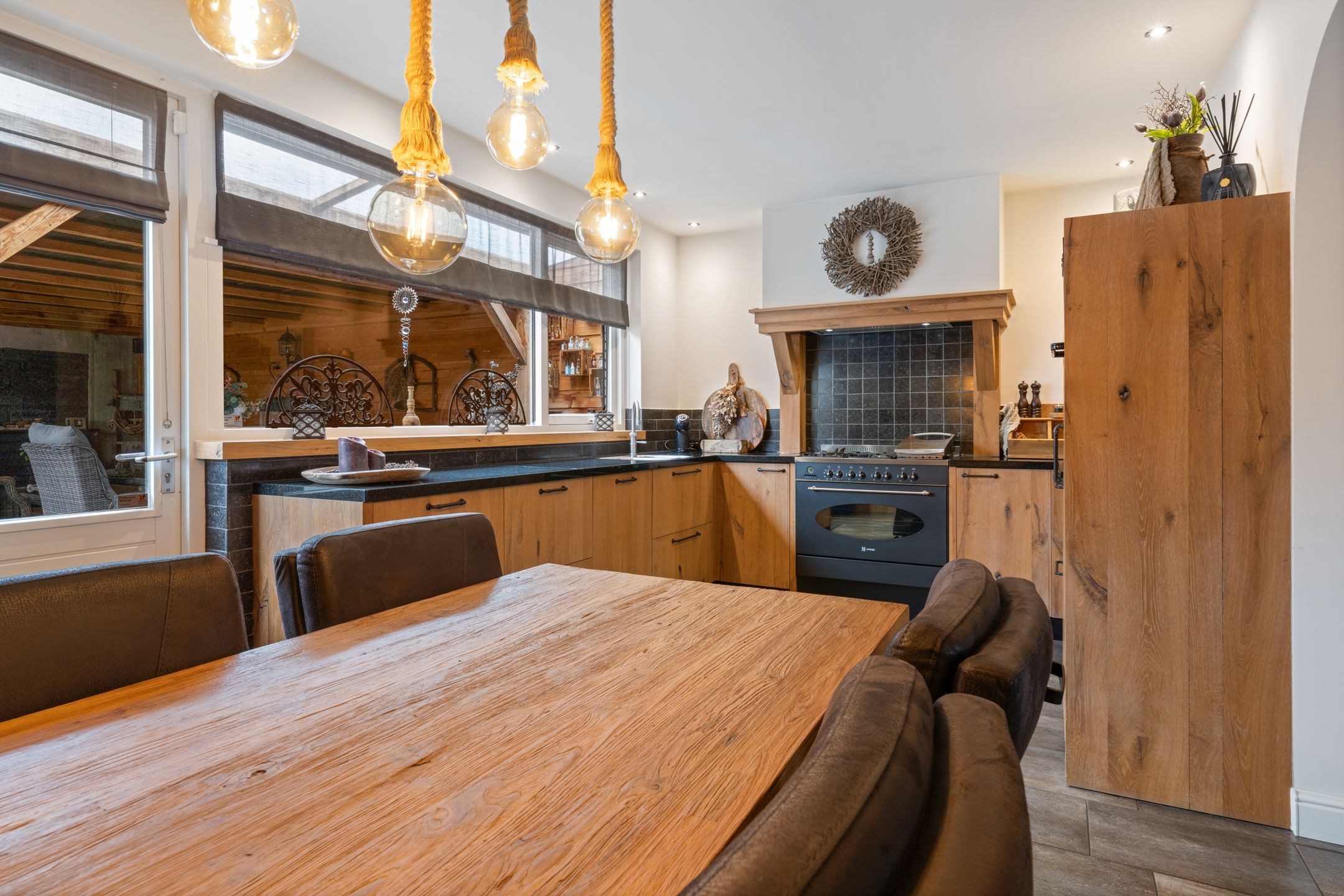 Foto 15 van Pomeranusstraat 1