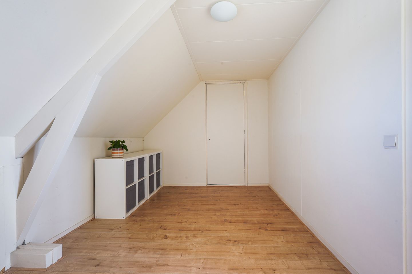 Foto 40 van Leenherenstraat 74