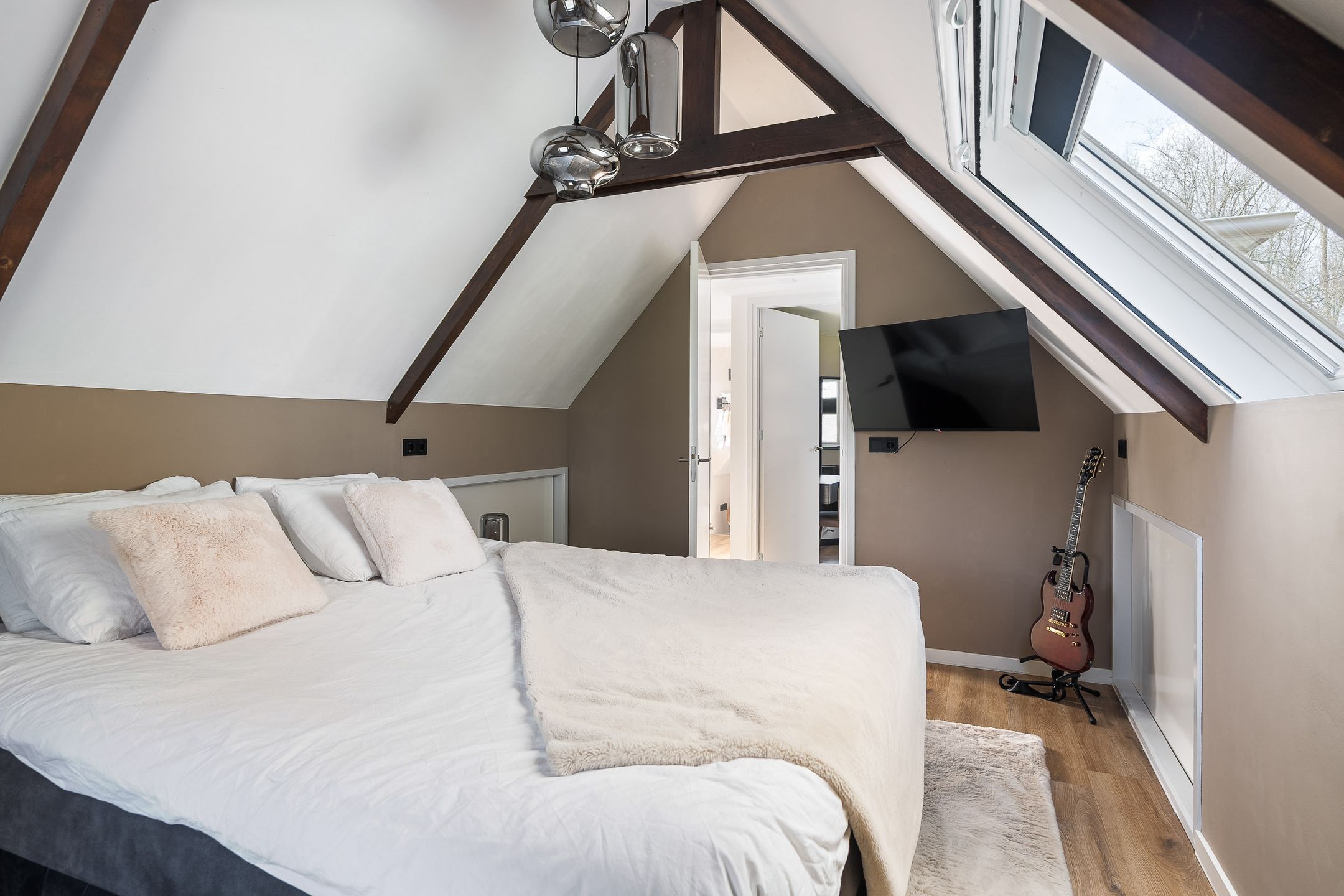 Foto 54 van Meenteweg 42