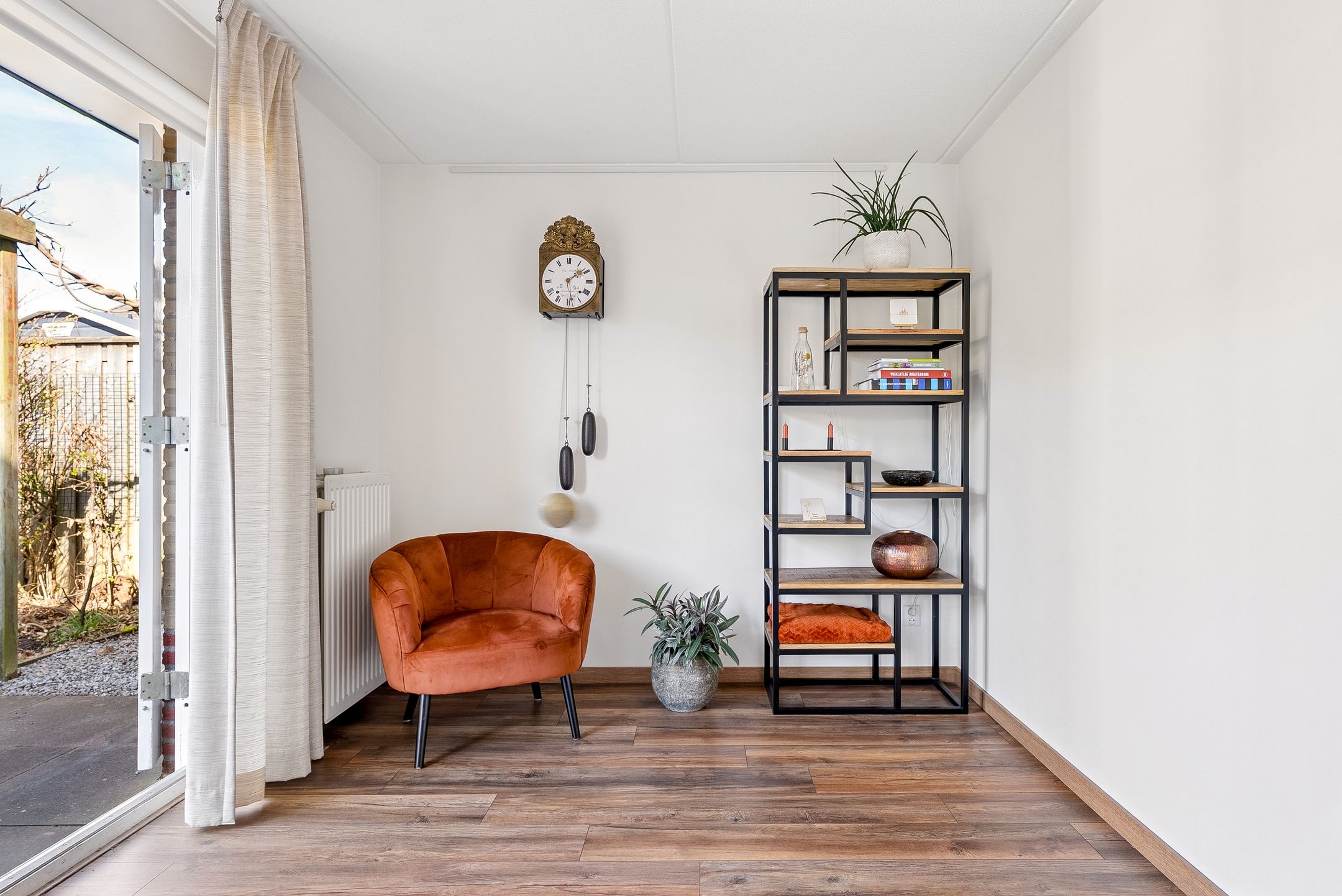 Photo 12 of Leendert Valstarstraat 19