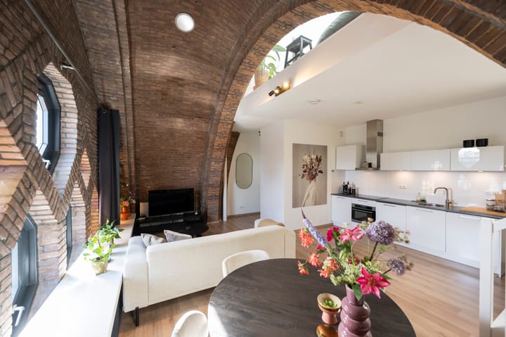 Photo 2 of Pastoor van Kesselhof 18-P