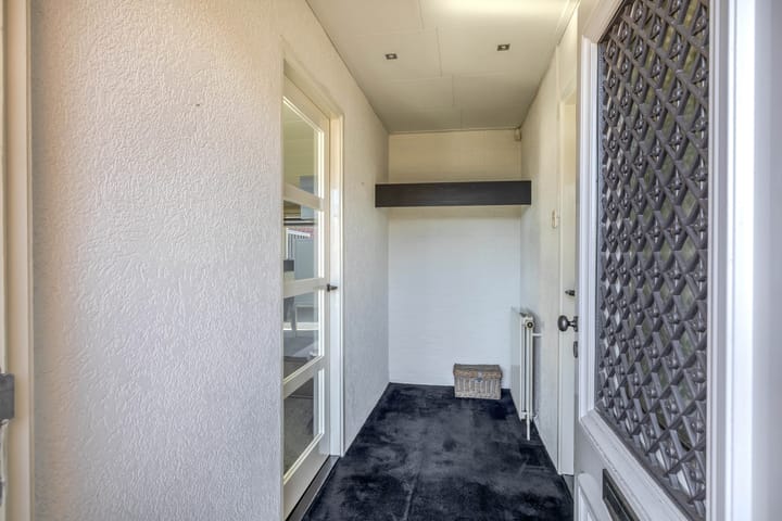 Vrijstaande woning te koop: Semskade 107, Stadskanaal