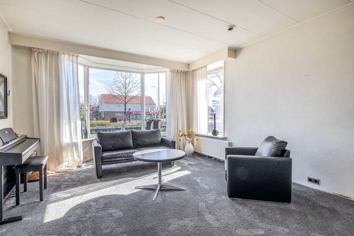 Vrijstaande woning te koop: Semskade 107, Stadskanaal