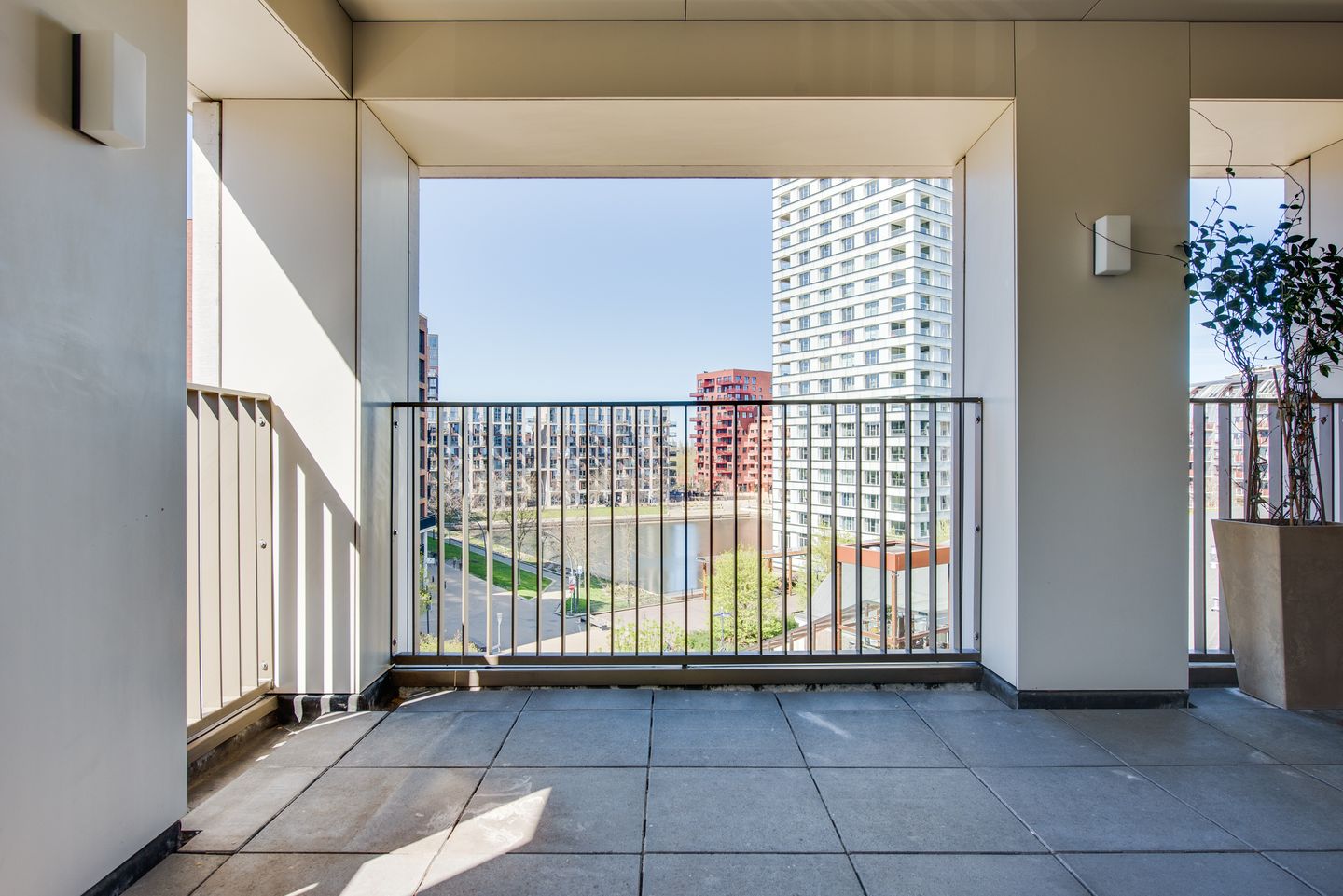 Photo 25 of Kanseliersplein 184