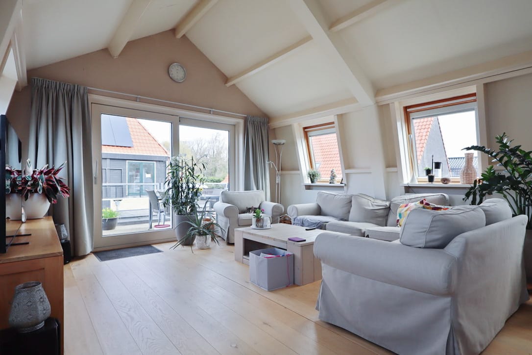 Photo 3 of Dorpsstraat 74
