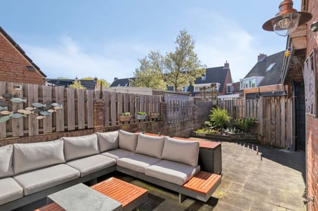 Tongelaer 1 secondary image