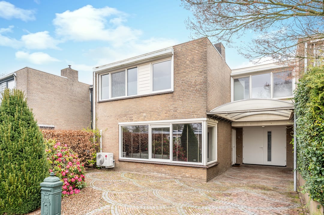 Photo 8 of Bisschop Bekkerslaan 6