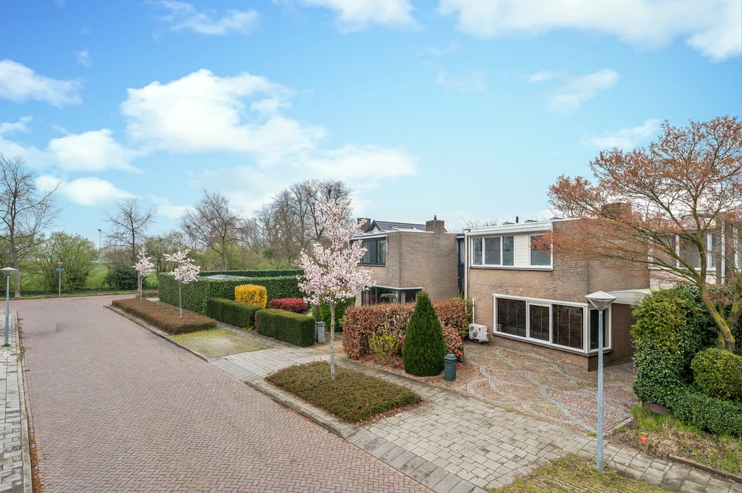 Photo 7 of Bisschop Bekkerslaan 6