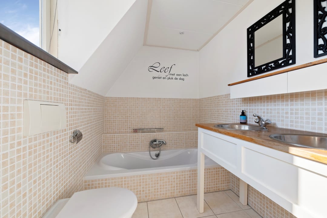 Photo 37 of Buys Ballotstraat 22