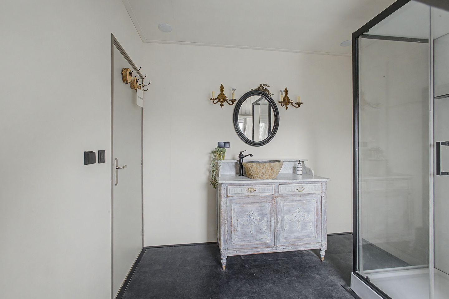 Photo 34 of Havenstraat 4