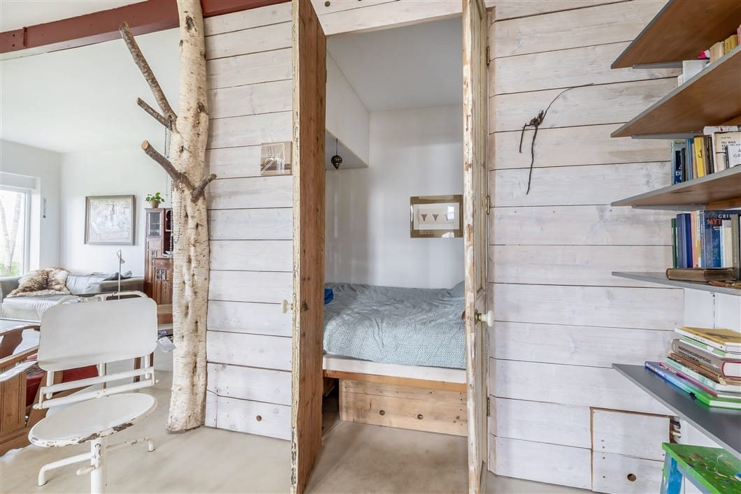 Photo 16 of Numero Dertien 8