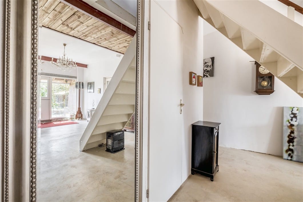 Photo 21 of Numero Dertien 8