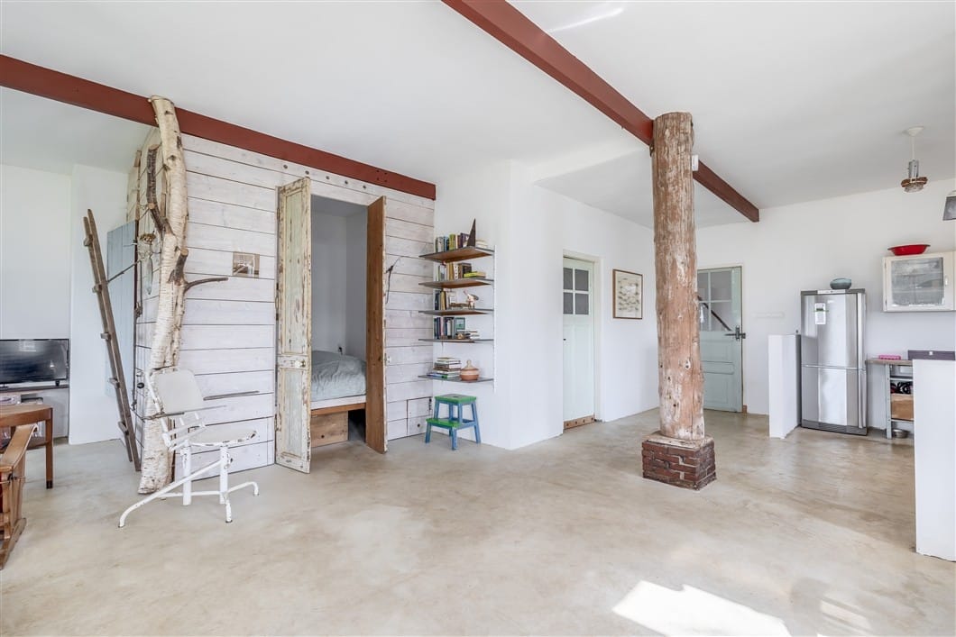 Photo 15 of Numero Dertien 8