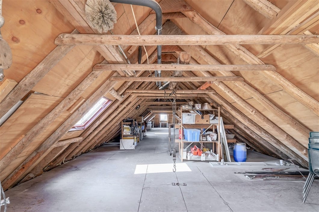 Photo 60 of Numero Dertien 8