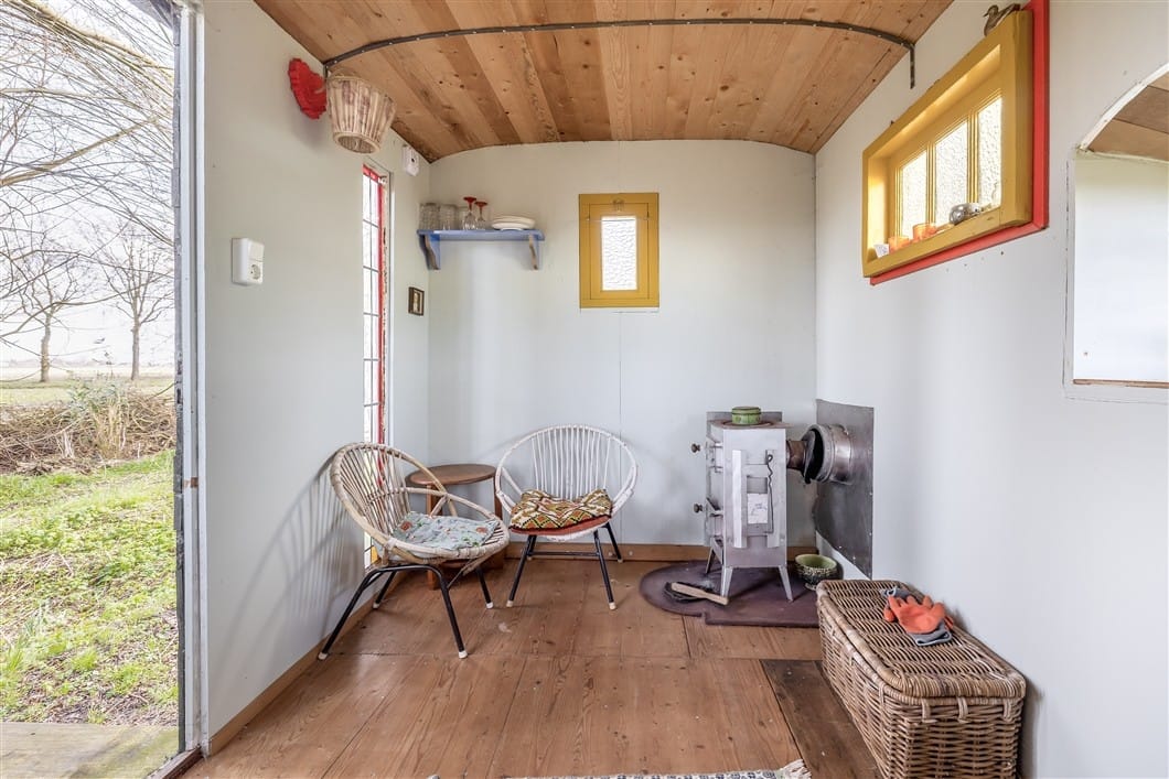 Photo 66 of Numero Dertien 8