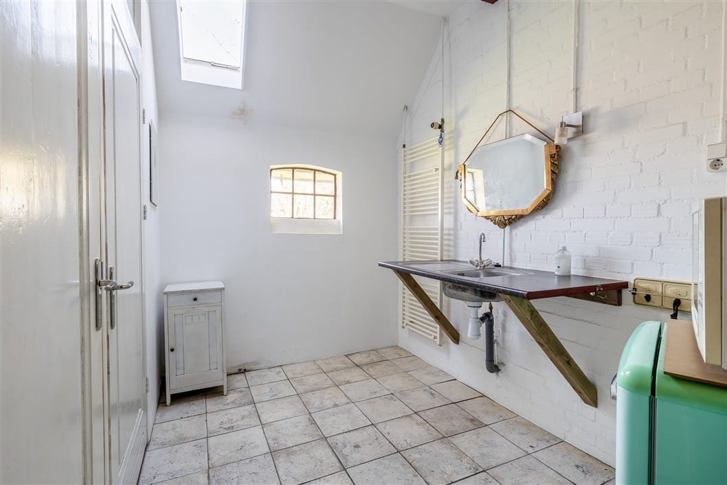 Photo 73 of Numero Dertien 8