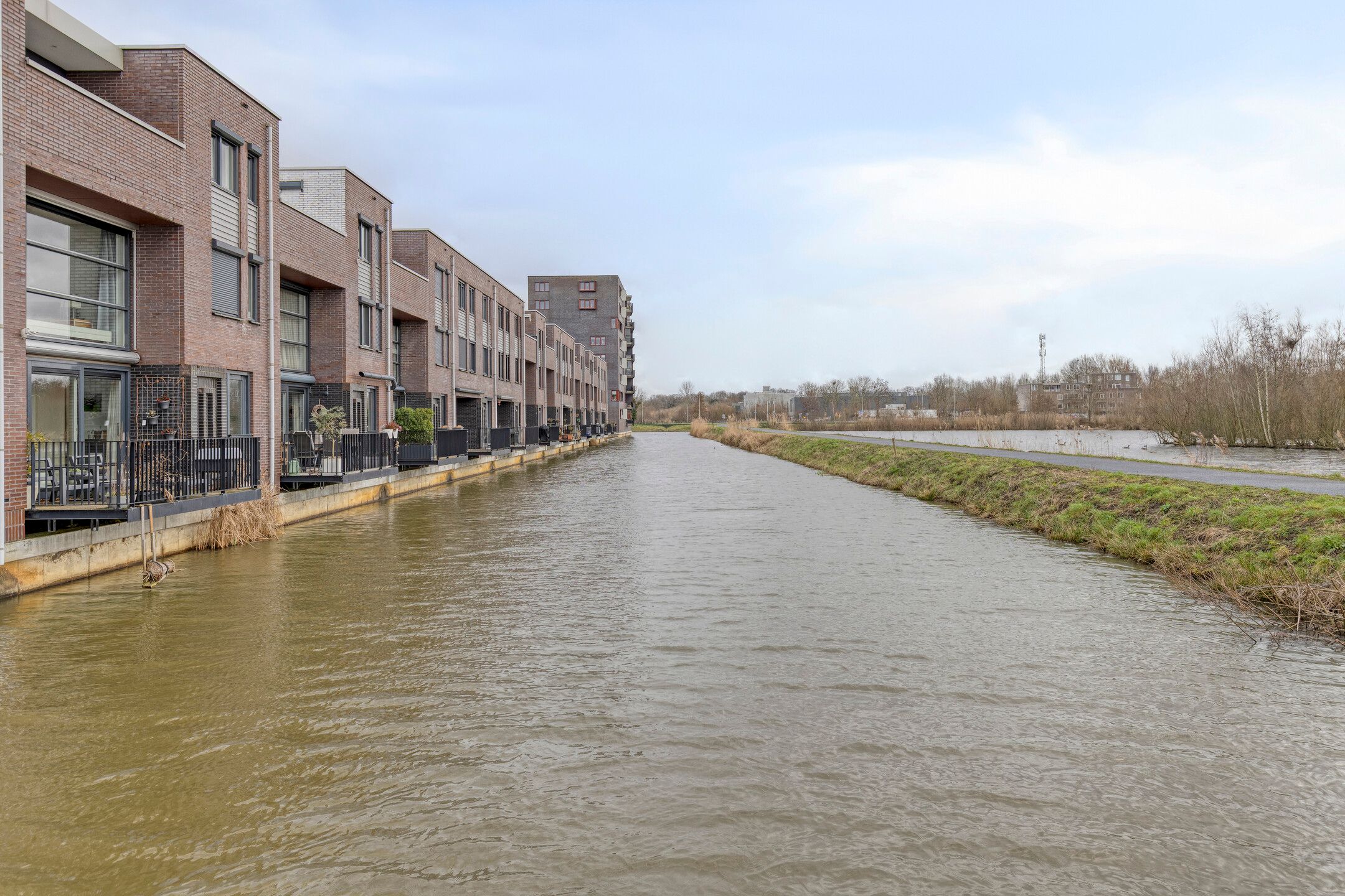 Foto 30 van Waterweegbree 189