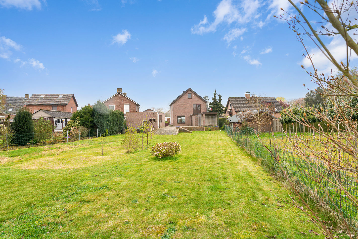 Photo 35 of Monseigneur Geurtsstraat 3