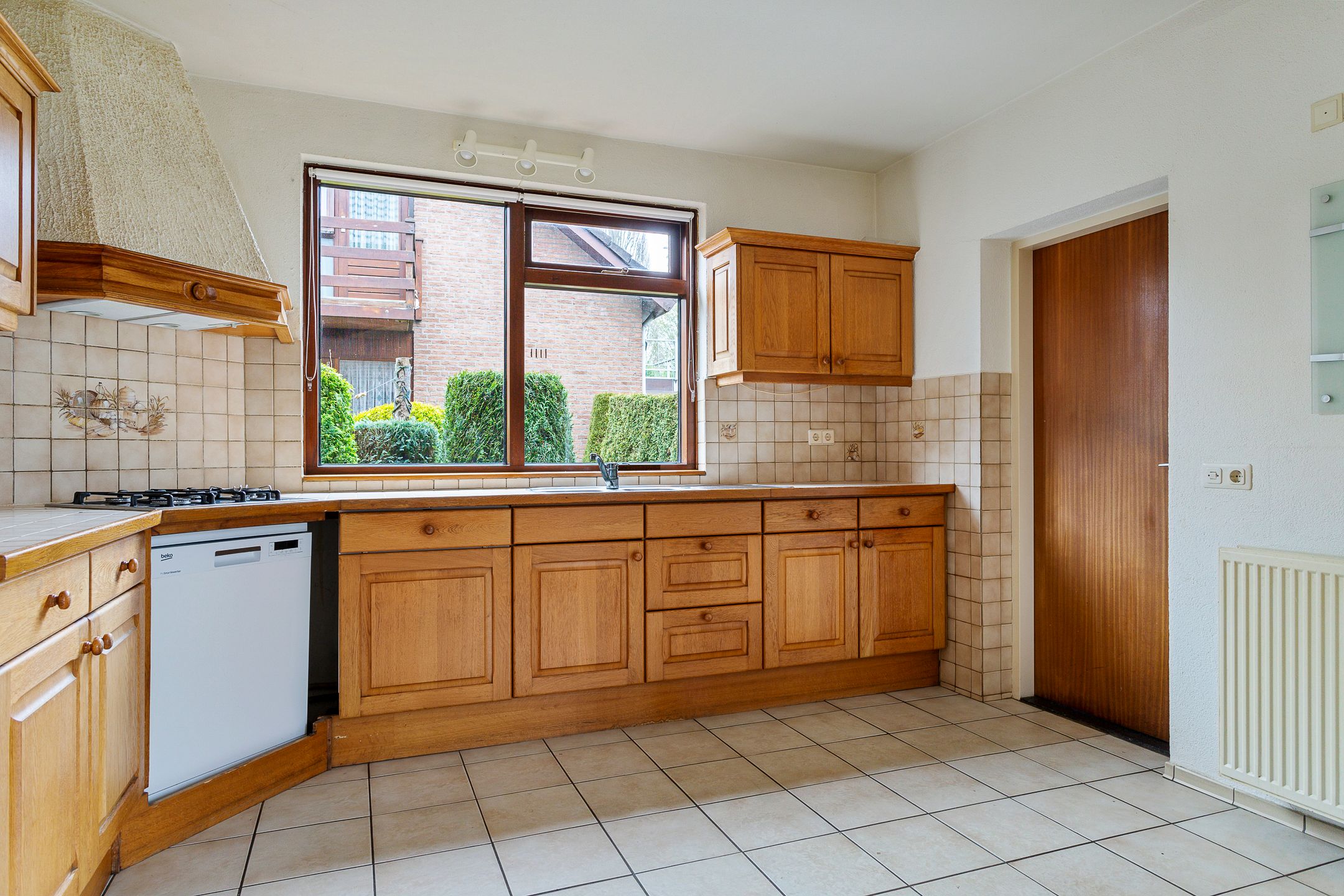 Photo 9 of Monseigneur Geurtsstraat 3