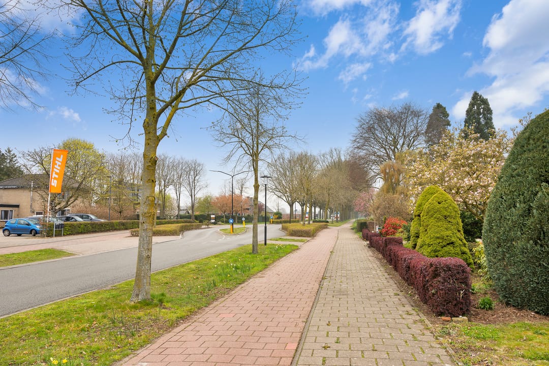 Photo 47 of Monseigneur Geurtsstraat 3