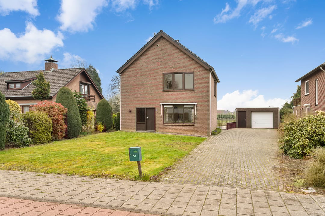 Photo 2 of Monseigneur Geurtsstraat 3