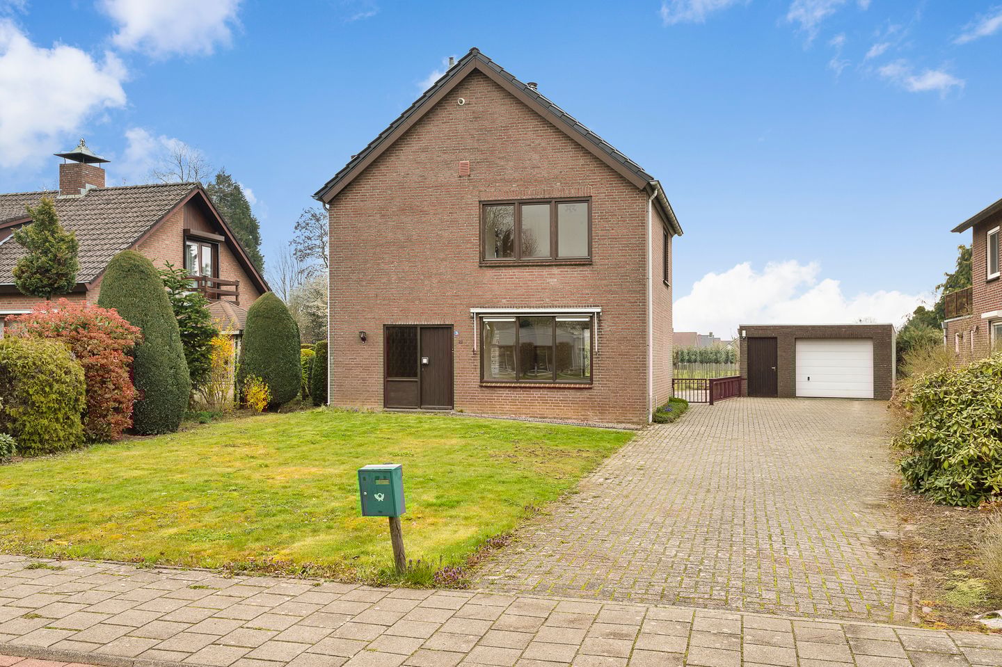 Photo 49 of Monseigneur Geurtsstraat 3