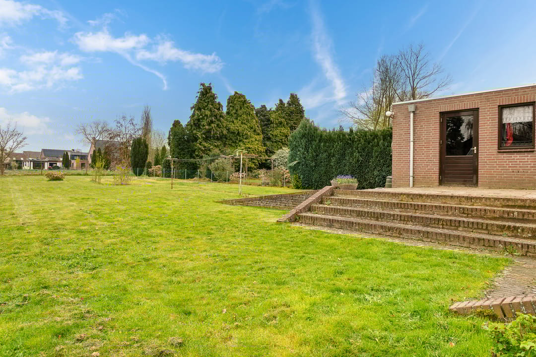 Photo 41 of Monseigneur Geurtsstraat 3