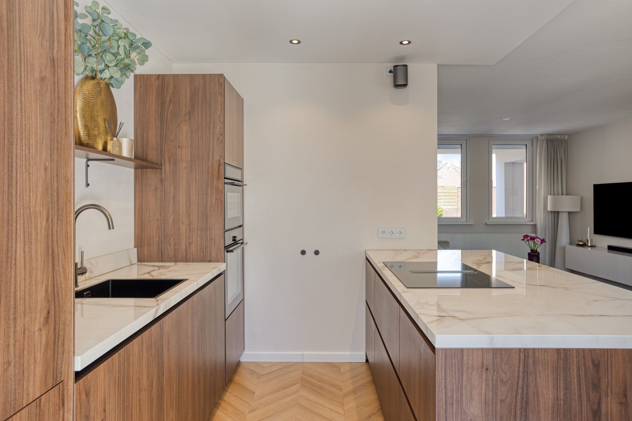 Foto 15 van Valeriushof 37-A