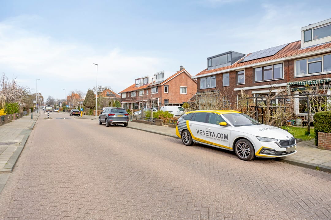 Foto 41 van Burgemeester van Esstraat 196