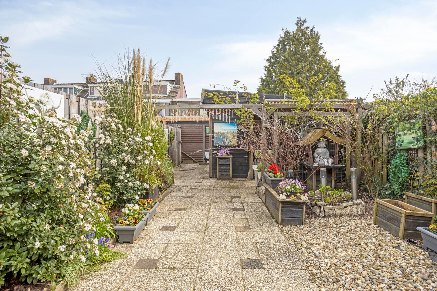 Foto 35 van Burgemeester van Esstraat 196