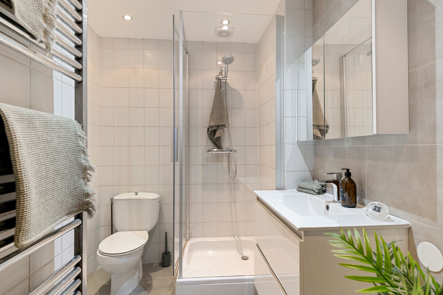 Foto 10 van Aalsmeerweg 90-3