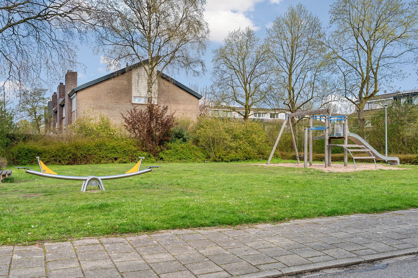 Foto 50 van Zonegge 18 6