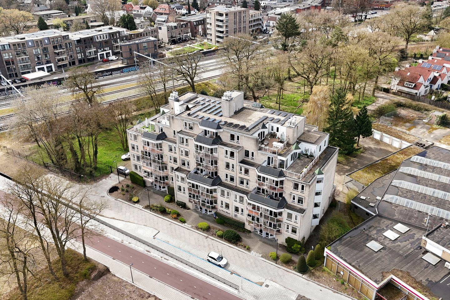 Foto 40 van Stationsweg 144