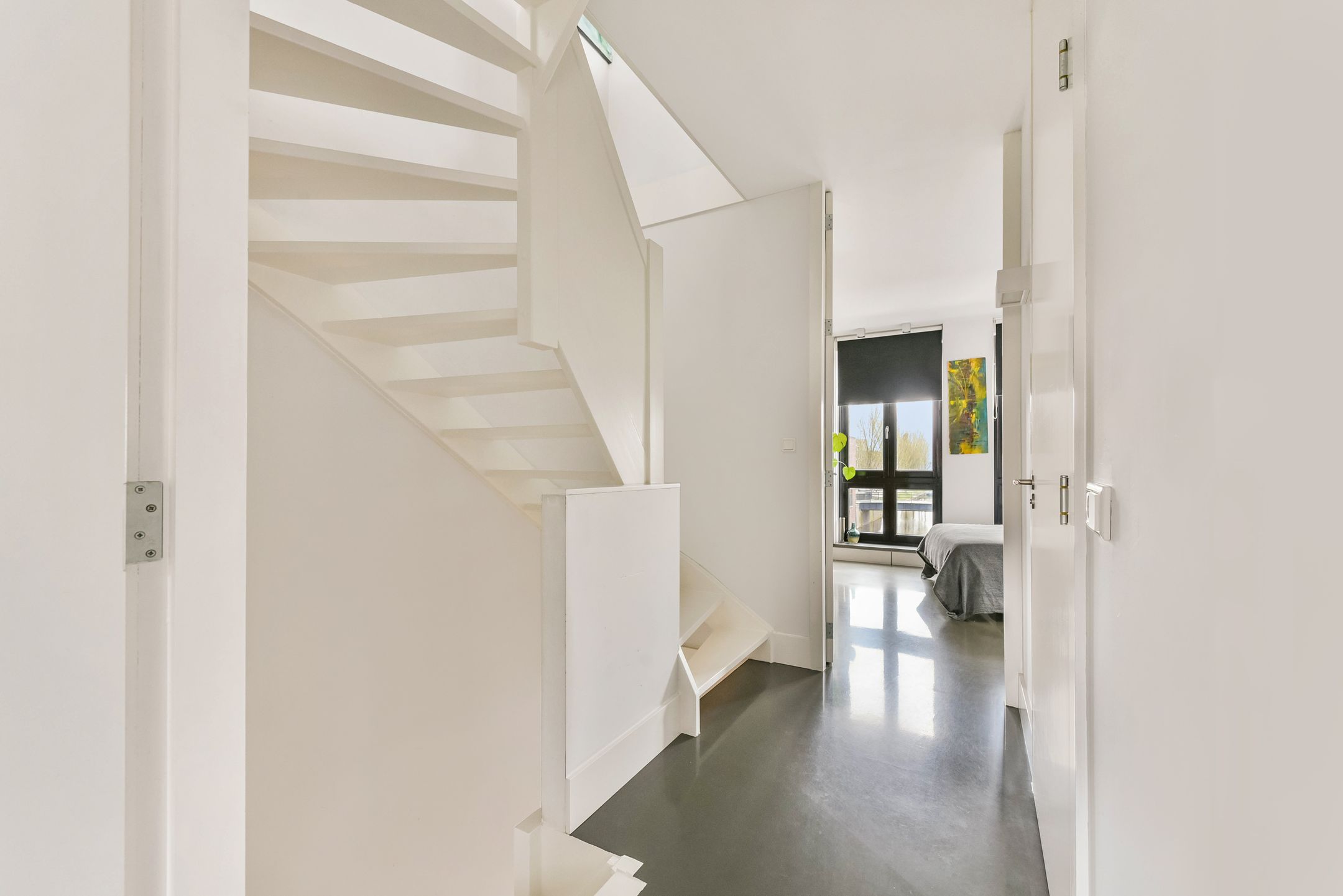 Photo 33 of Piaamstraat 9