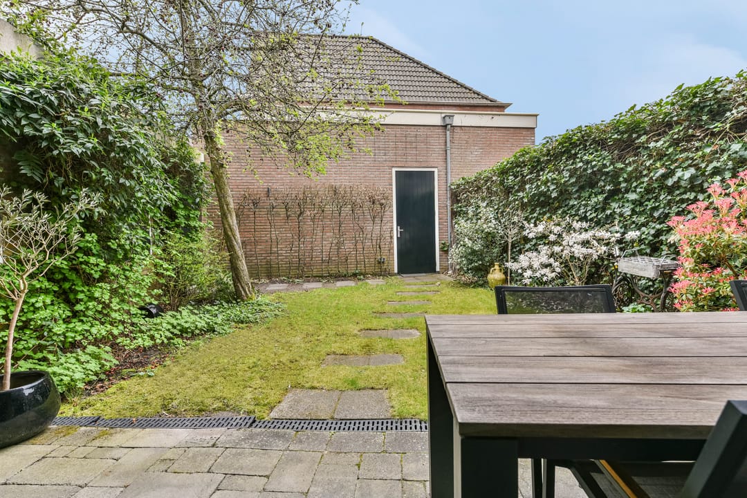 Photo 41 of Piaamstraat 9
