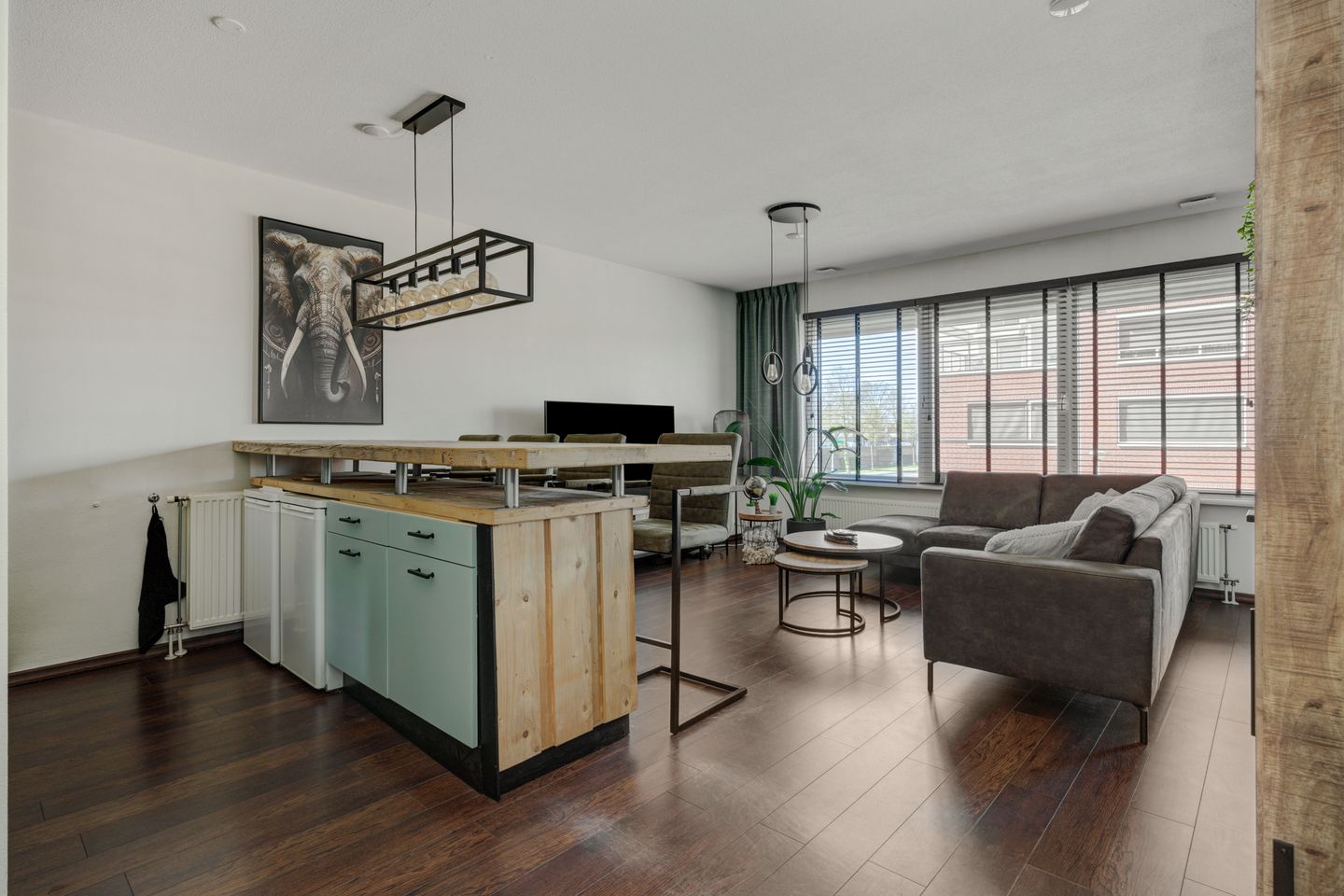 Photo 10 of Derpsestraat 64