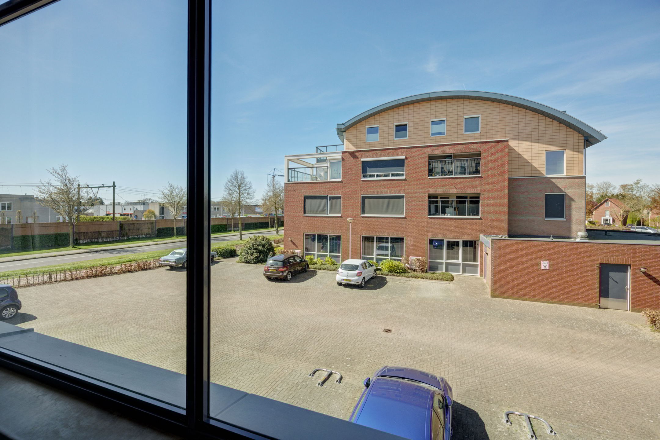 Photo 15 of Derpsestraat 64