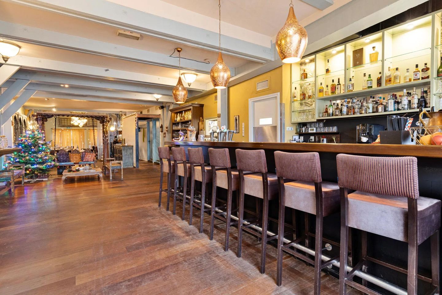 Bekijk foto 2 van Amstelzijde 53