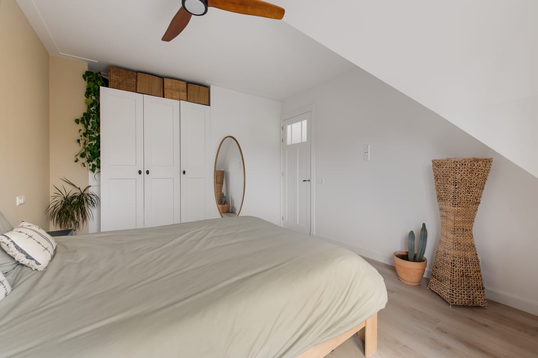 Photo 22 of Brederodestraat 72