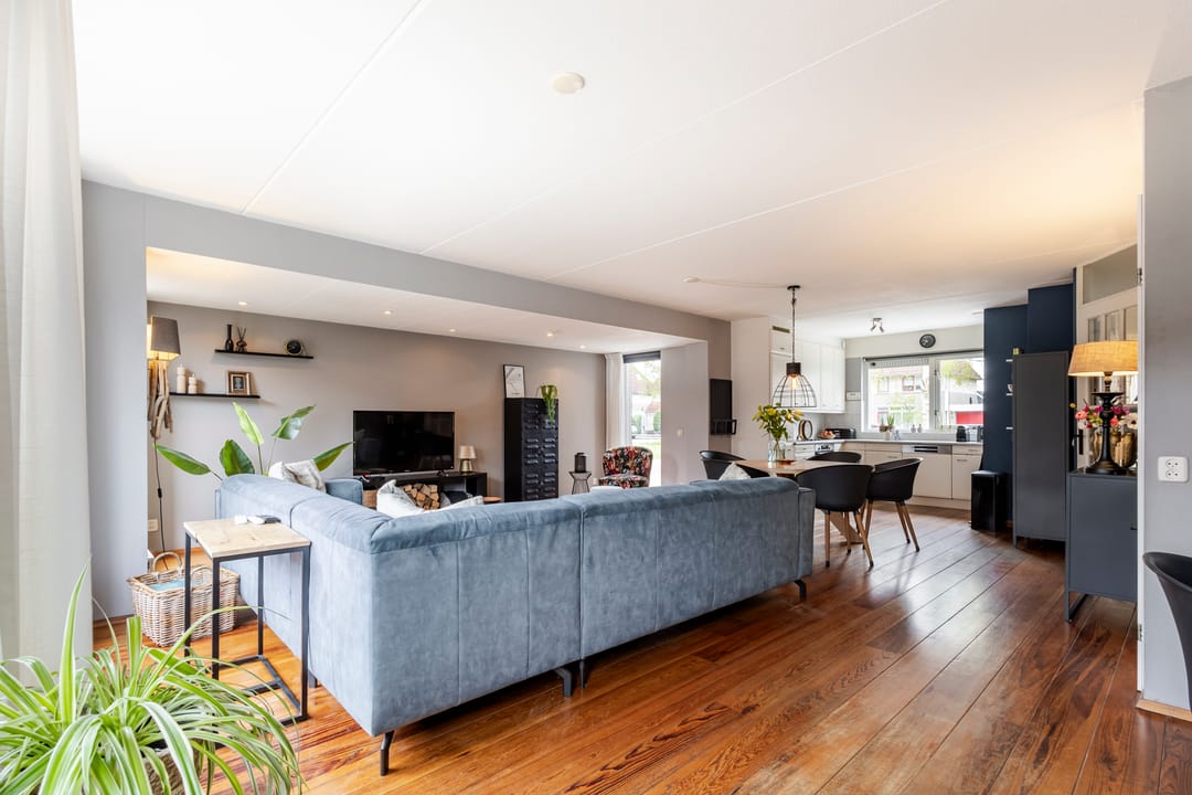 Photo 11 of Molenlaan 42