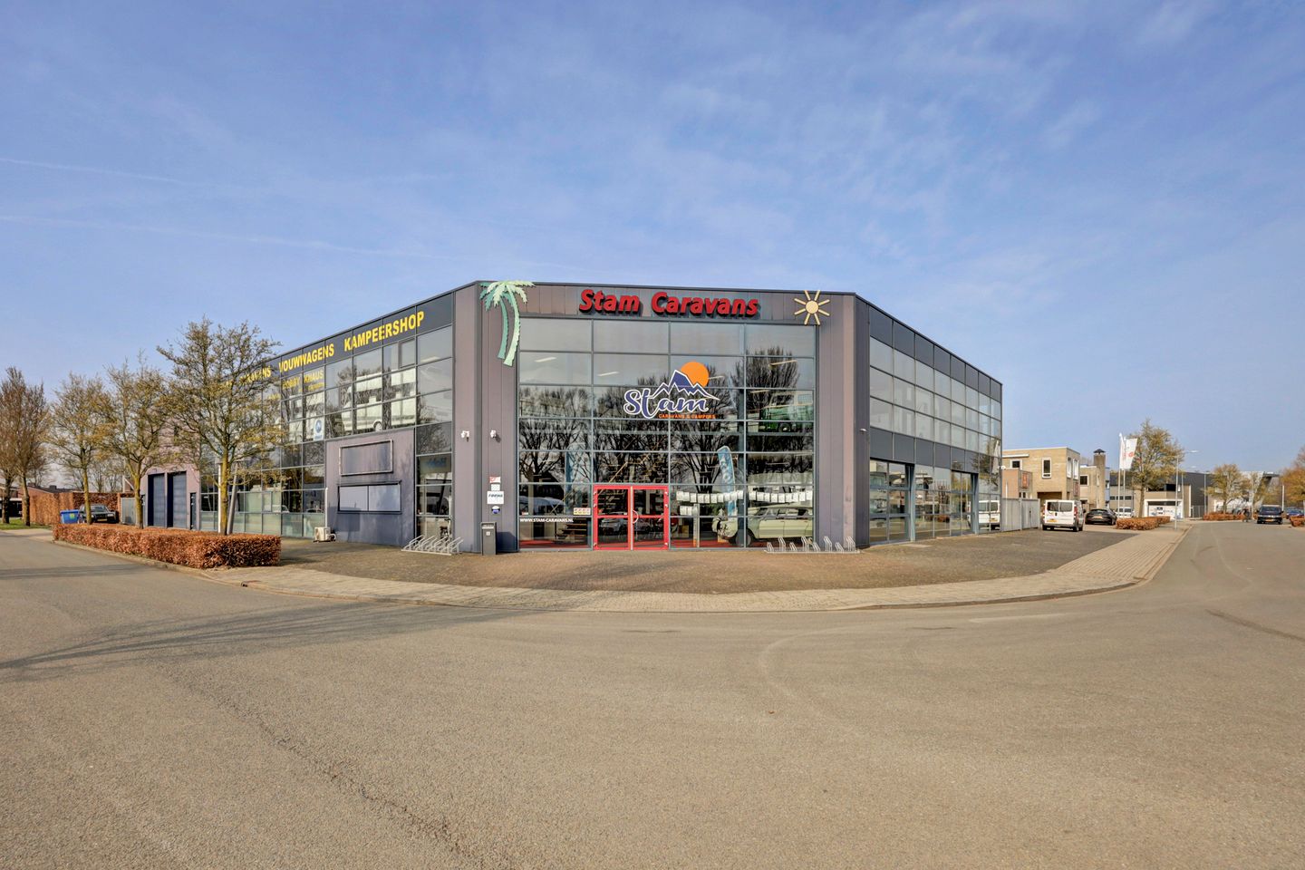 View photo 2 of Noorderbreedte 24