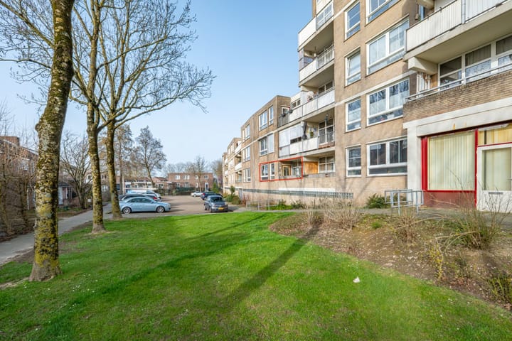 Photo 2 of Zeswegenlaan 195