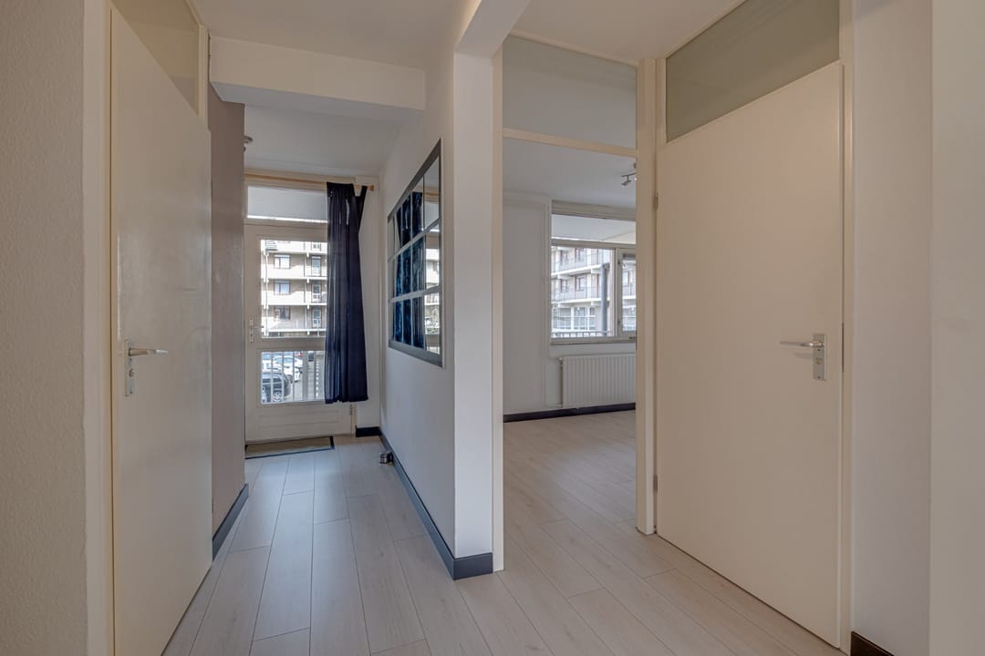 Photo 13 of Zeswegenlaan 195