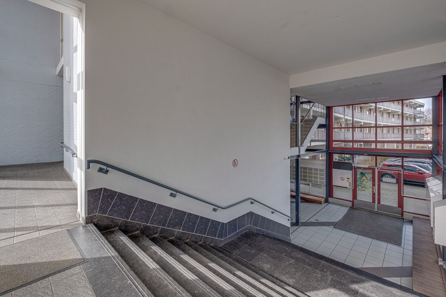 Photo 29 of Zeswegenlaan 195