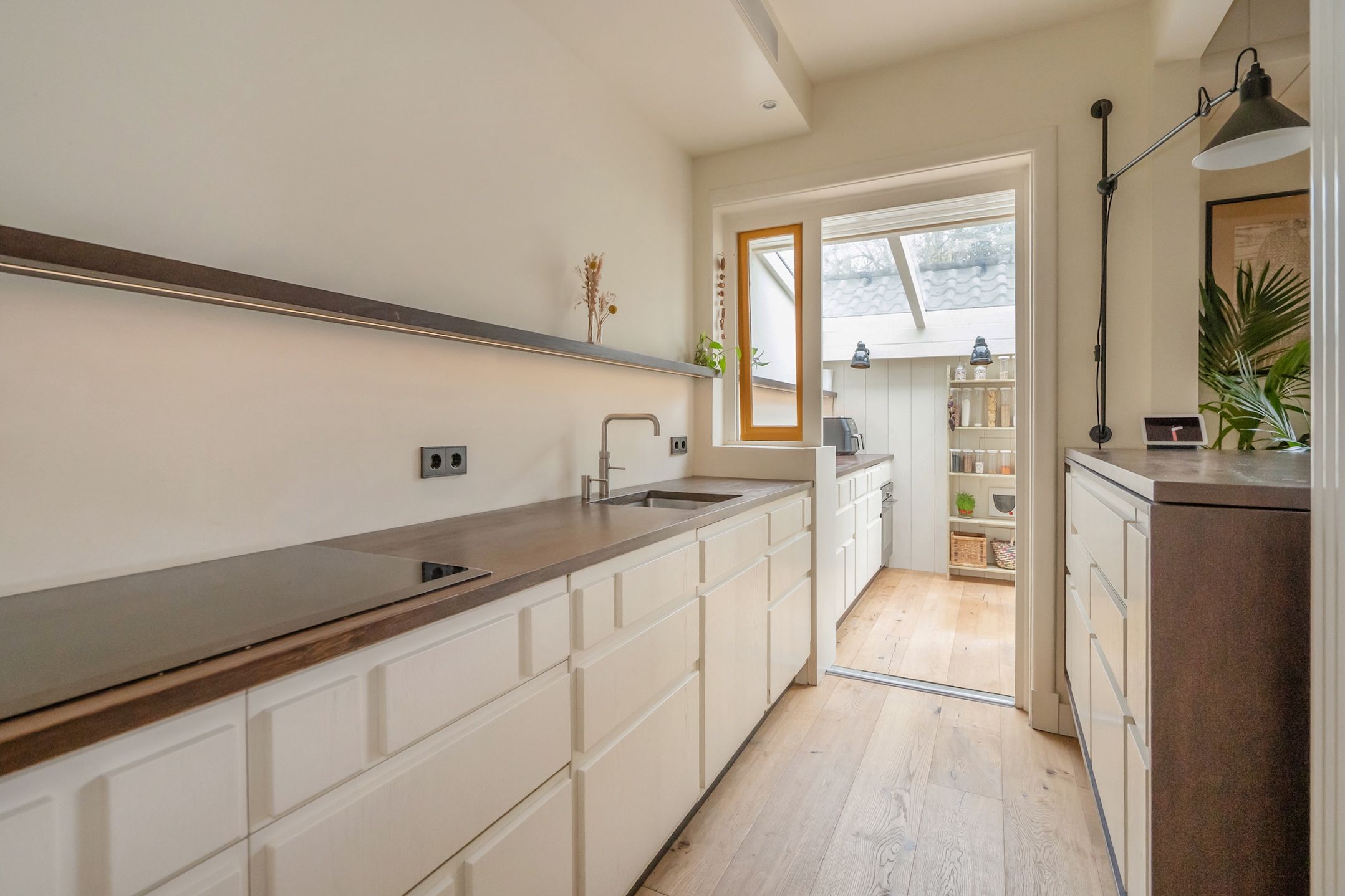 Photo 18 of Beyerinckstraat 6