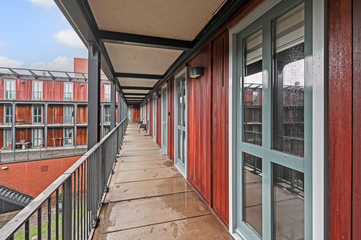 Foto 2 van Vuursteen 43