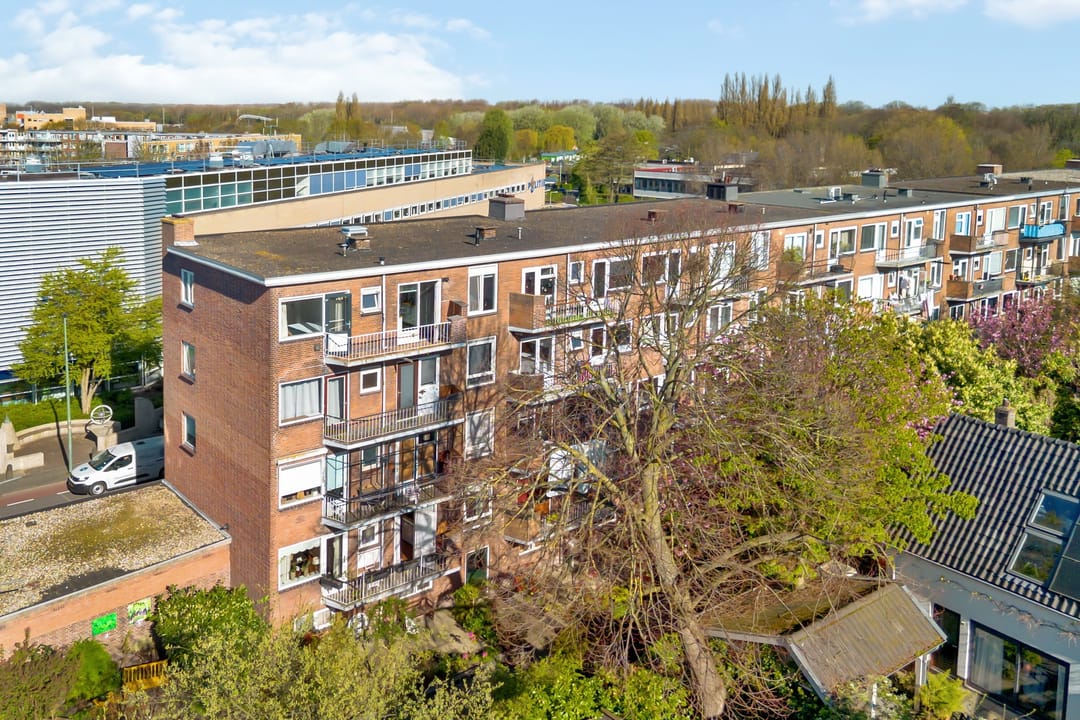 Photo 2 of Delftseveerweg 51-D